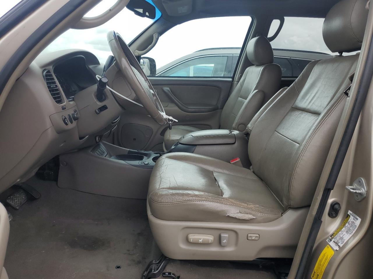 2006 Toyota Sequoia - Image 7