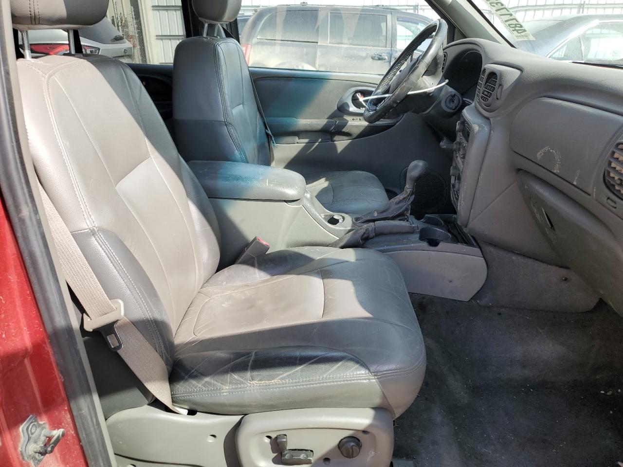 2004 Chevrolet TrailBlazer - Image 7