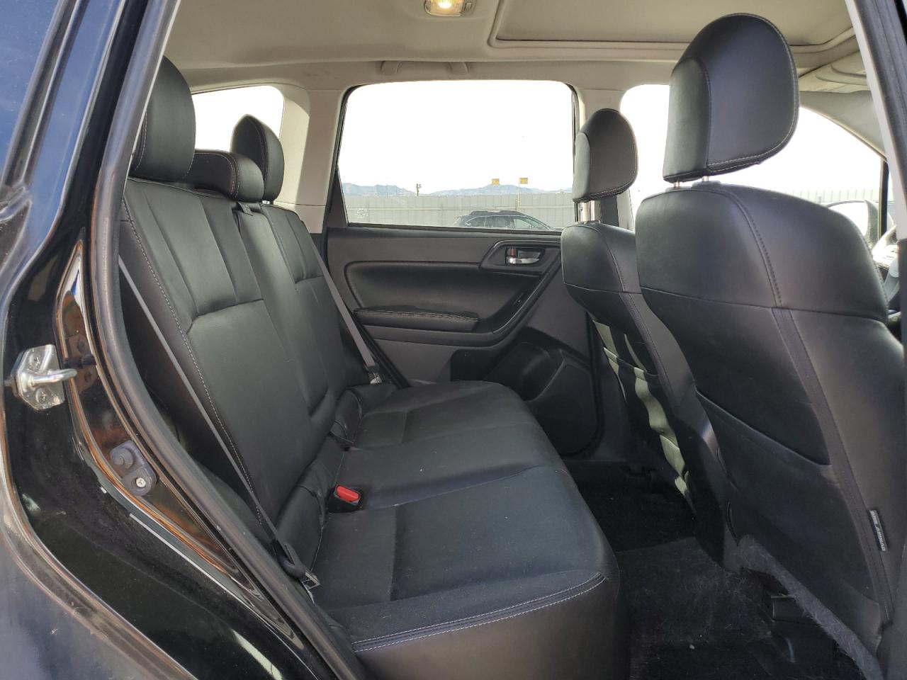 2014 Subaru Forester - Image 11