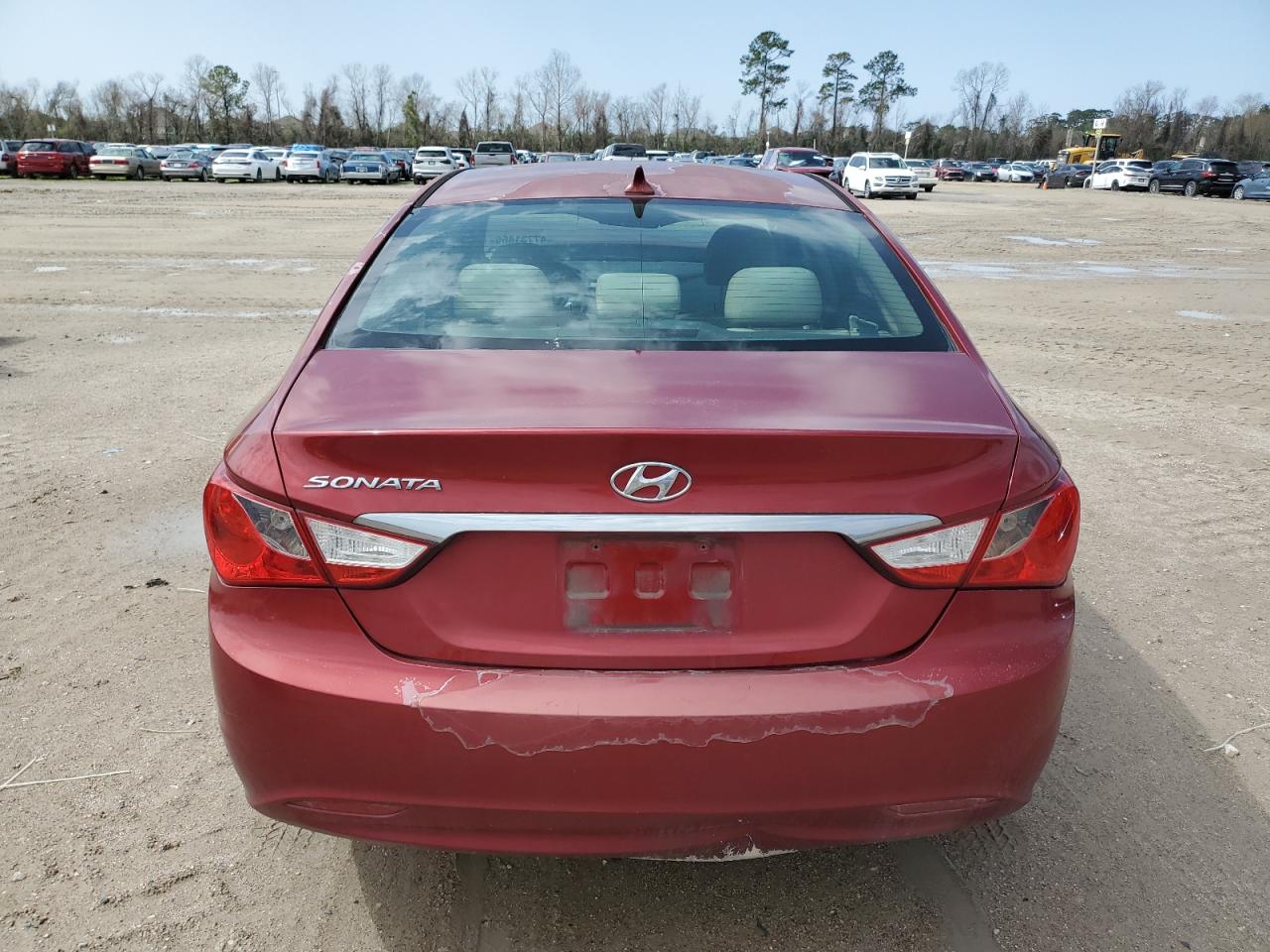 2011 Hyundai Sonata - Image 6