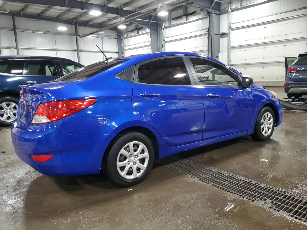 2014 Hyundai Accent - Image 3