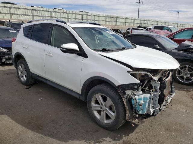 Parquets TOYOTA RAV4 2014 Biały