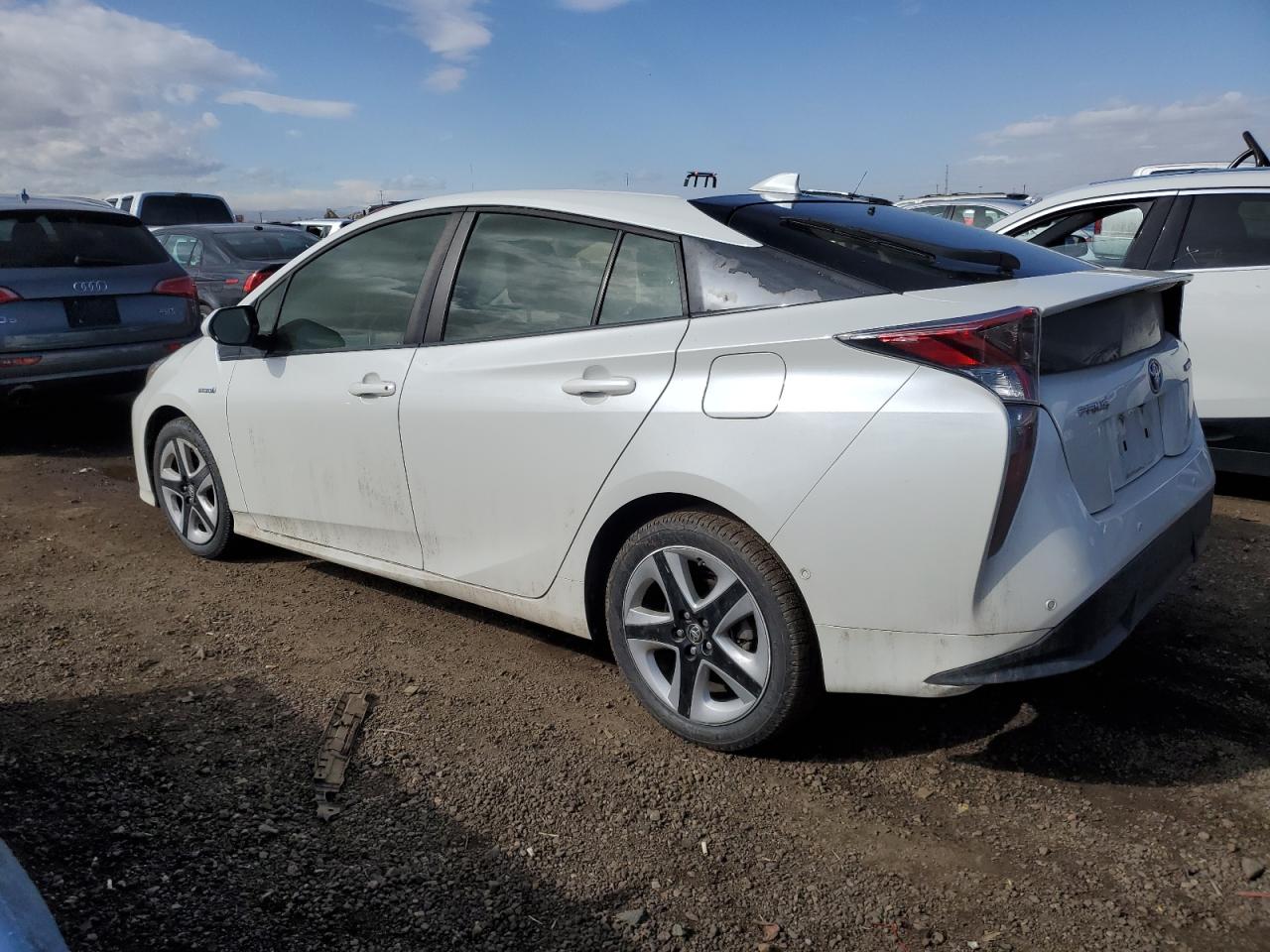 2017 Toyota Prius - Image 2