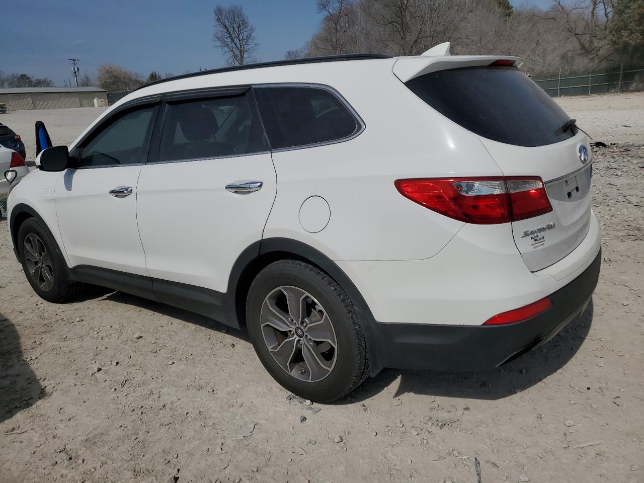 2013 Hyundai Santa Fe - Image 2
