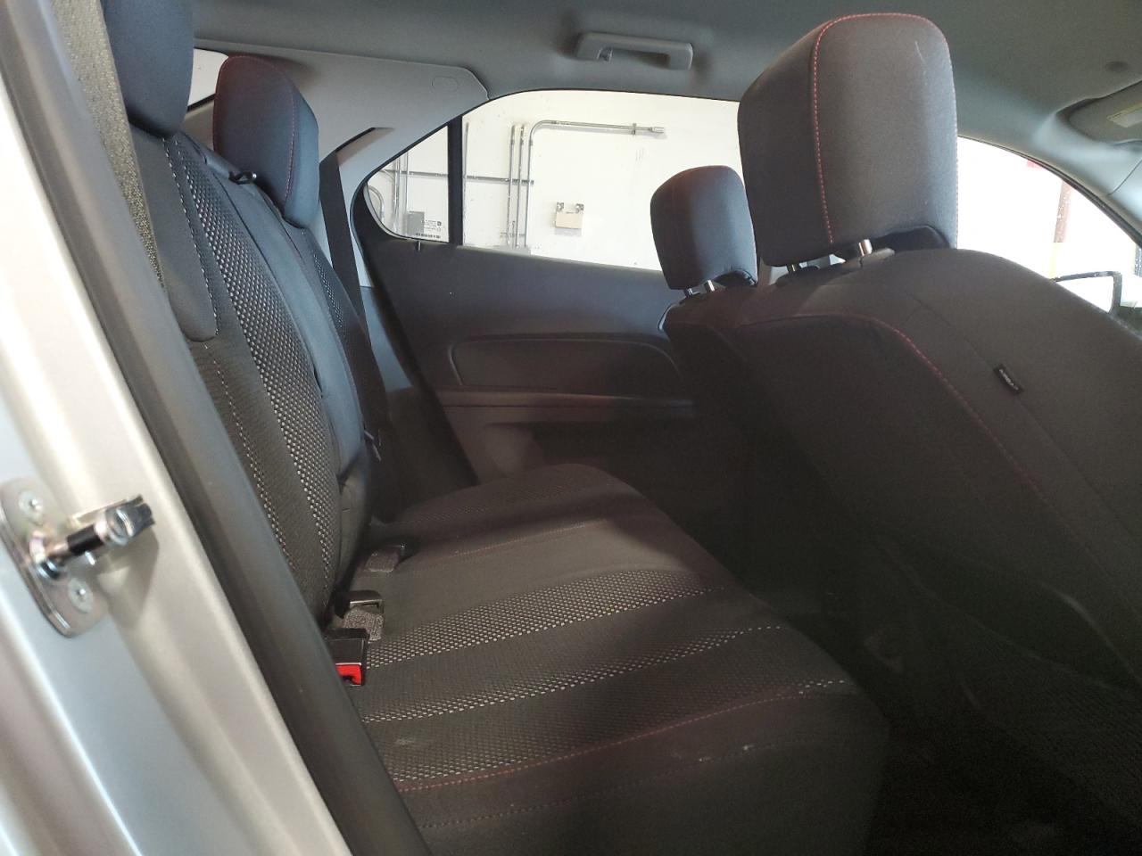 2011 Chevrolet Equinox - Image 11