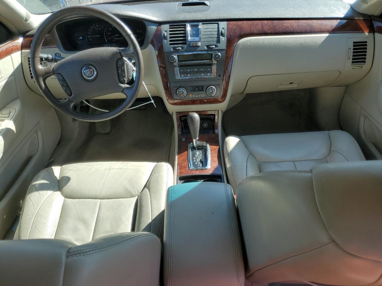 2007 Cadillac DTS - Image 8
