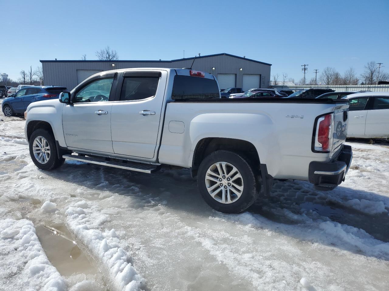 2015 GMC Canyon - Image 2