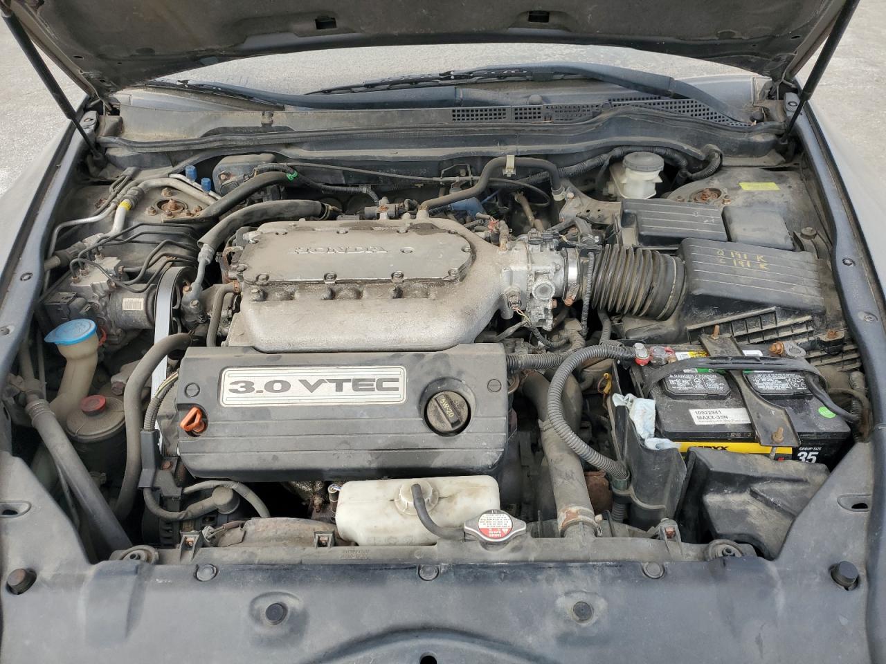 2005 Honda Accord - Image 11