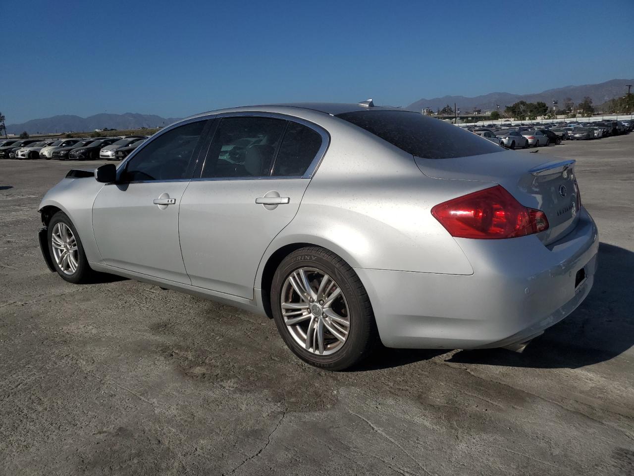 2013 Infiniti G - Image 2