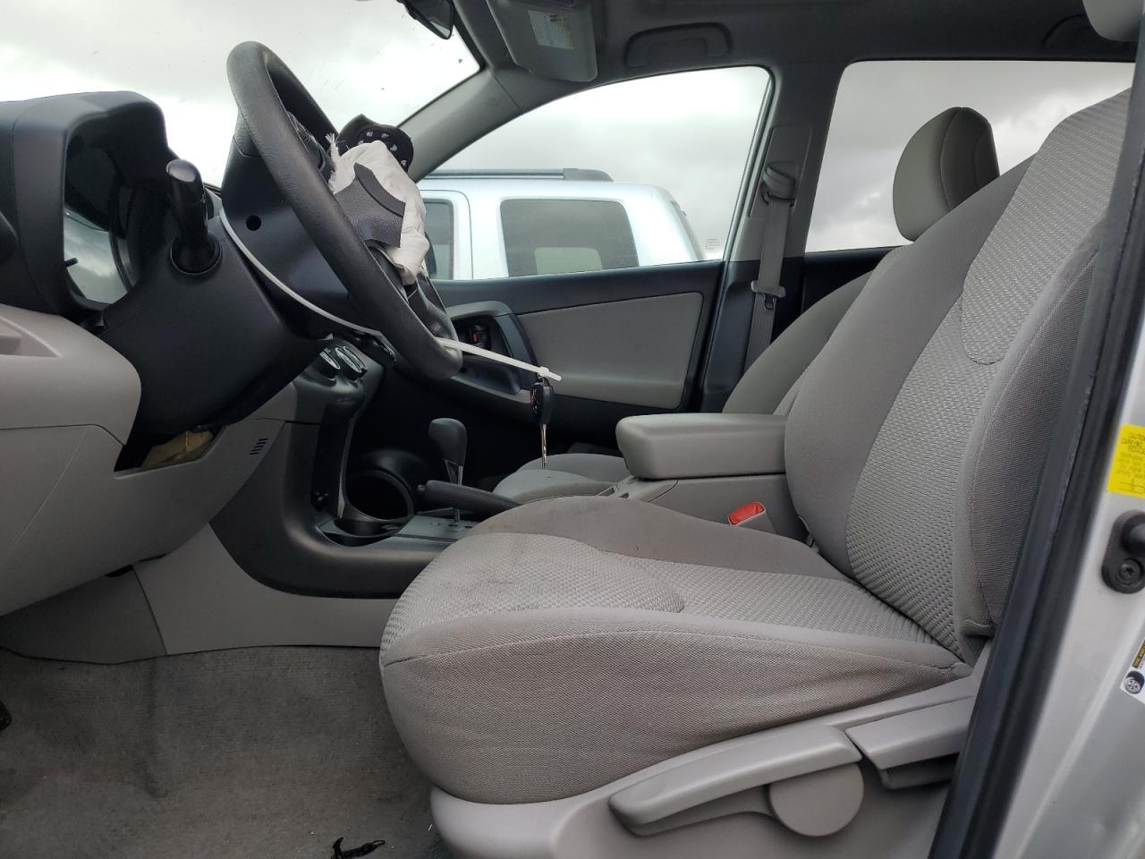 2012 Toyota RAV 4 - Image 7