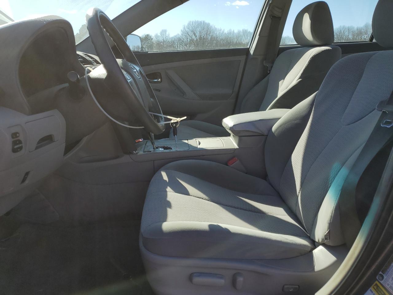 2011 Toyota Camry - Image 7
