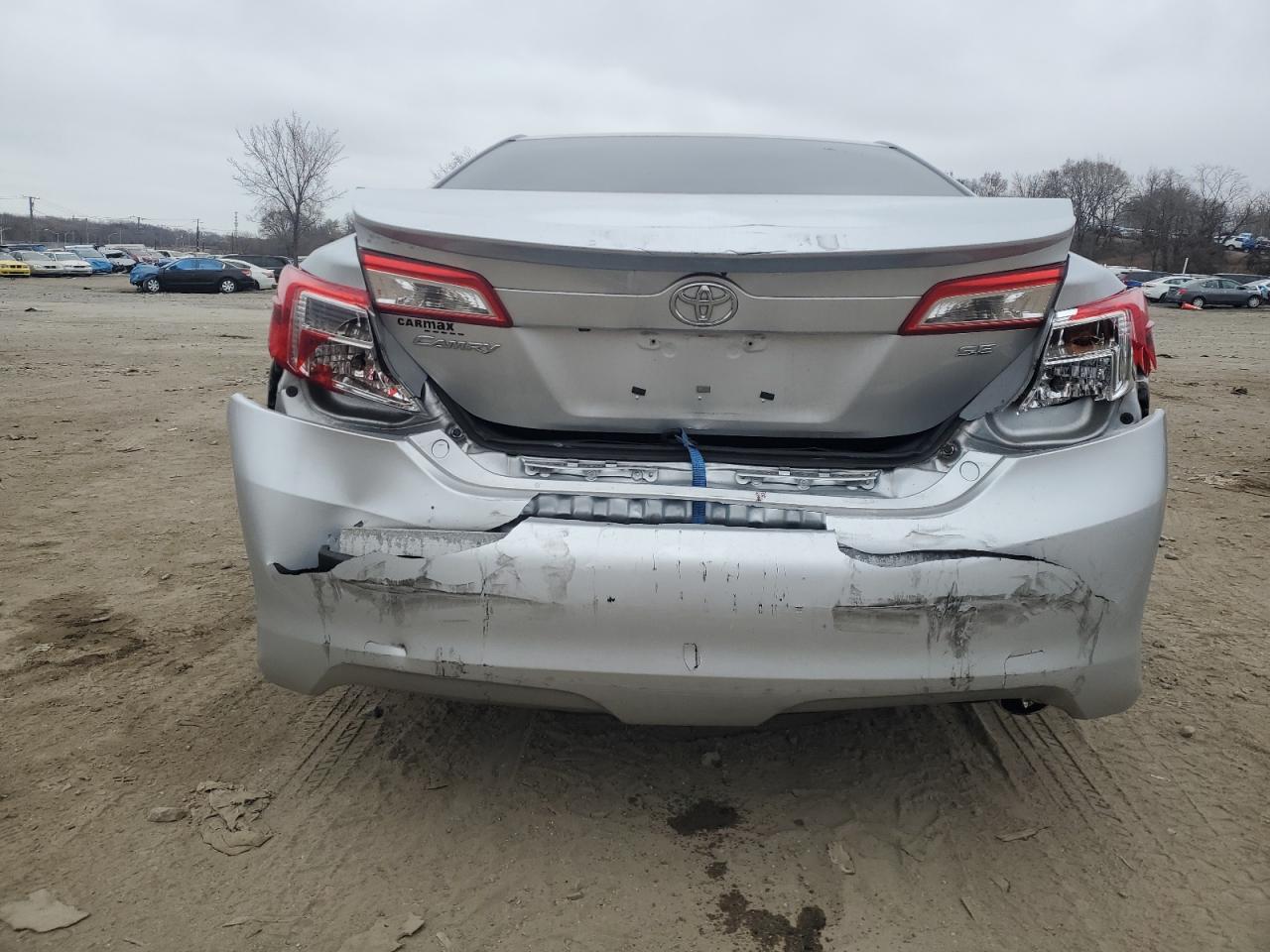 2014 Toyota Camry - Image 6