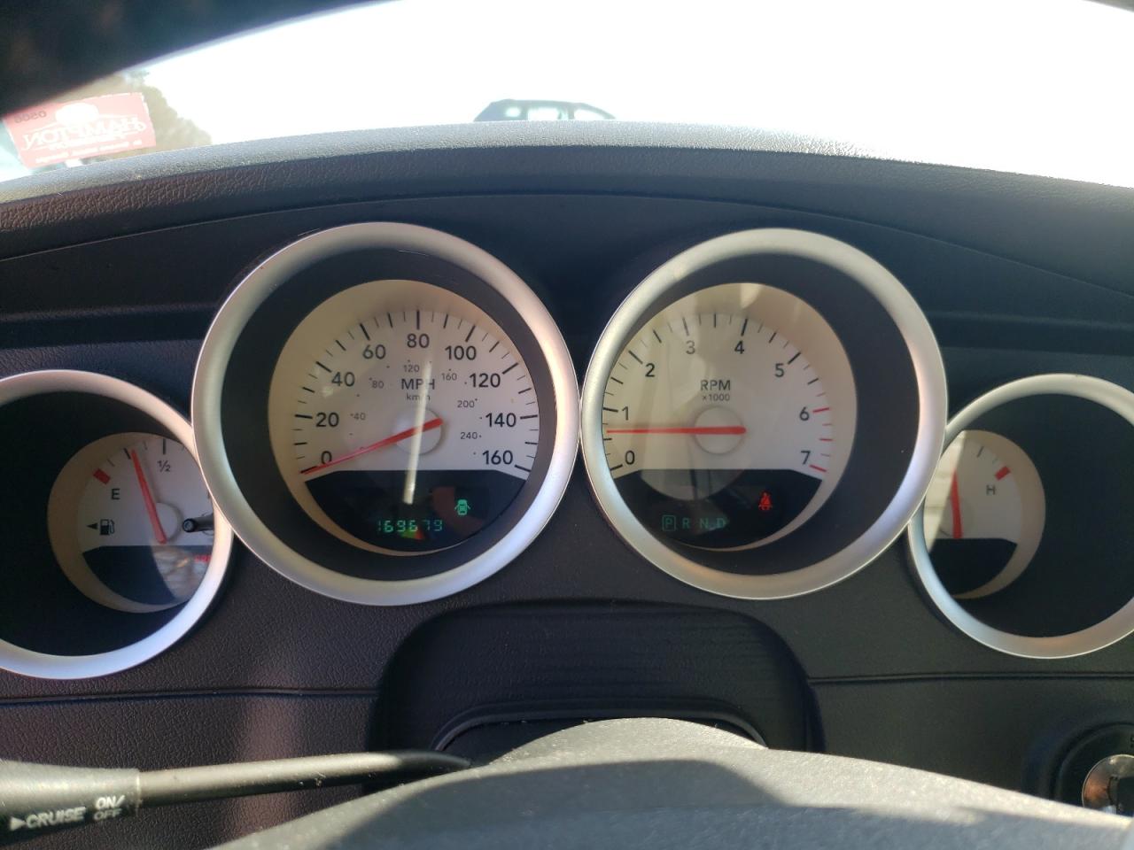 2006 Dodge Charger - Image 9
