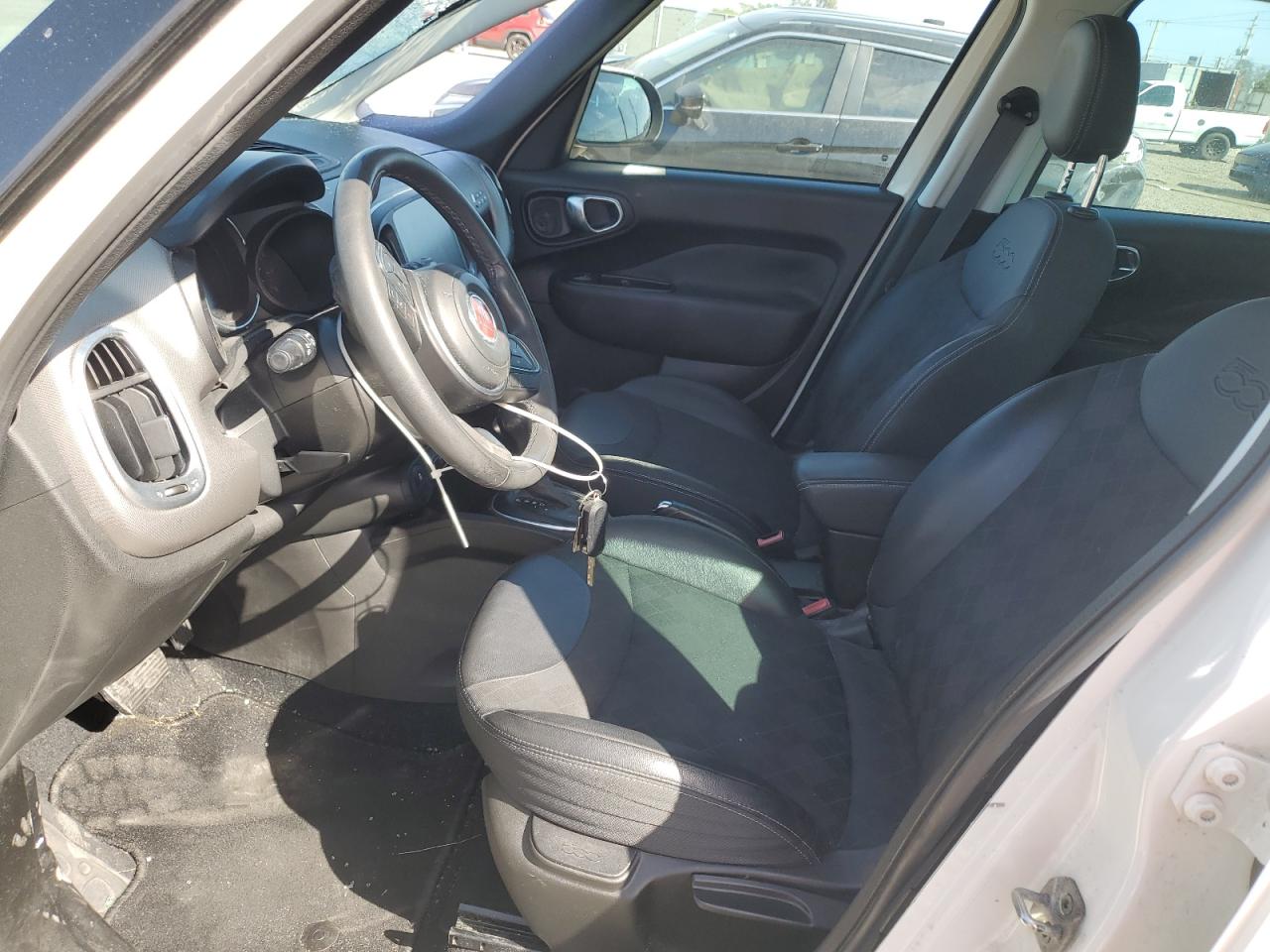 2018 Fiat 500 - Image 7