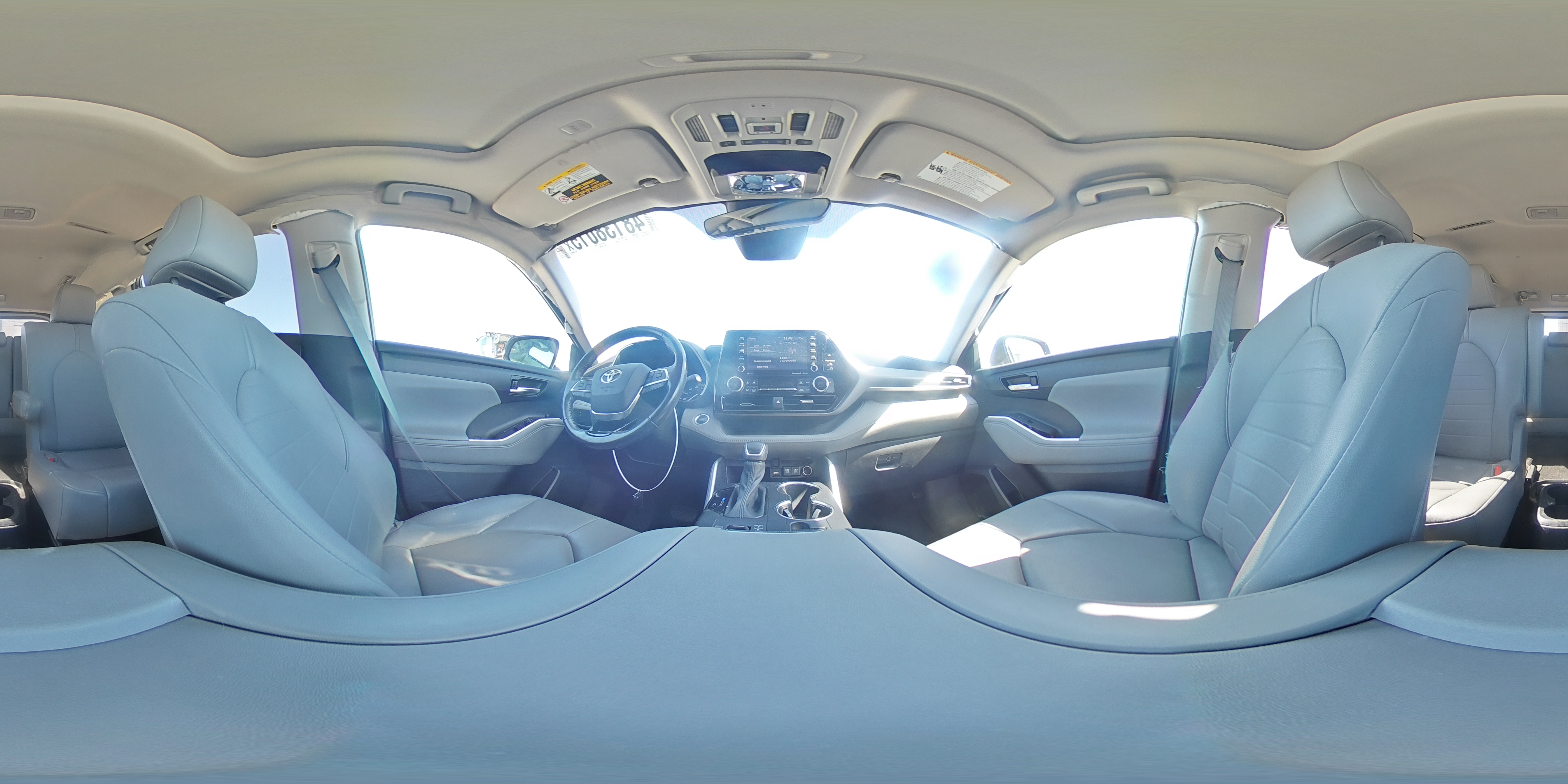 2020 Toyota Highlander - Image 15