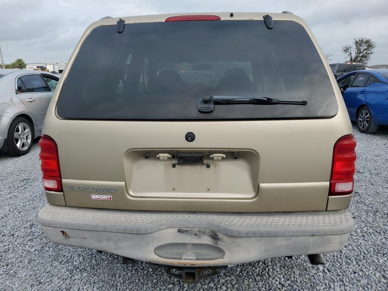 2002 Ford Explorer - Image 6