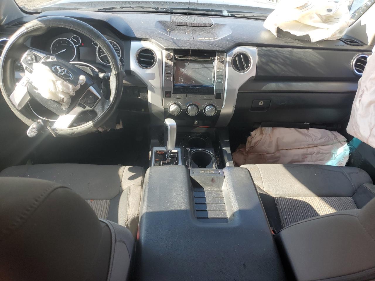 2014 Toyota Tundra - Image 8