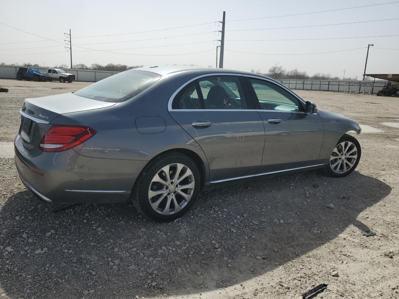 2017 Mercedes-Benz E-klasse - Image 3