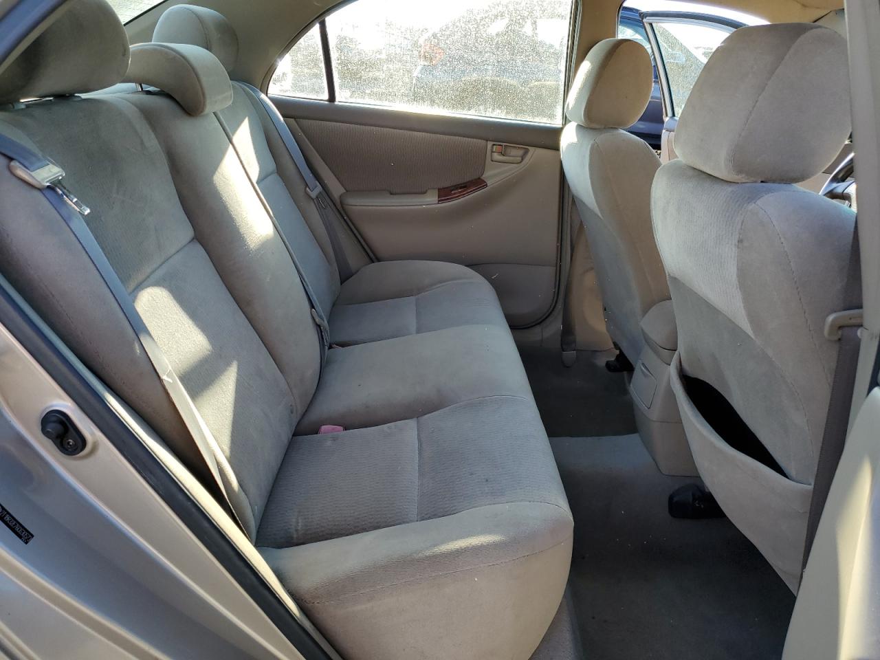2006 Toyota Corolla - Image 10
