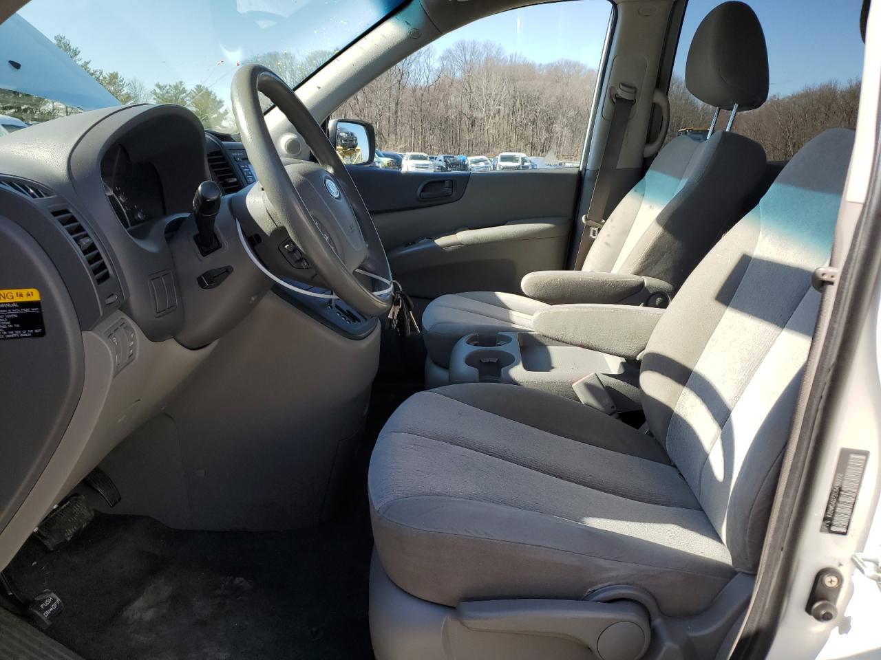 2012 Kia Sedona - Image 7