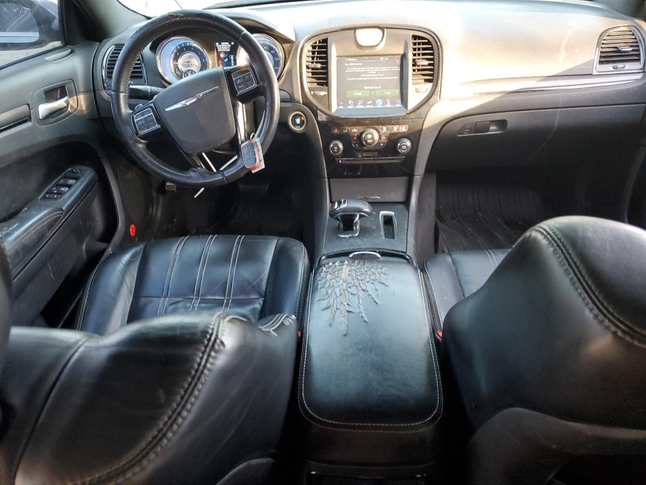 2013 Chrysler 300 - Image 8