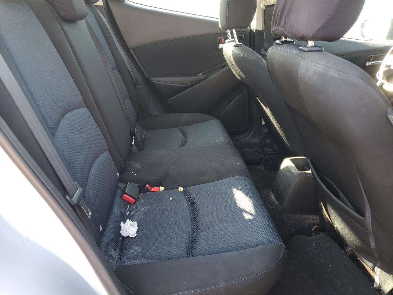 2017 Toyota Yaris - Image 10