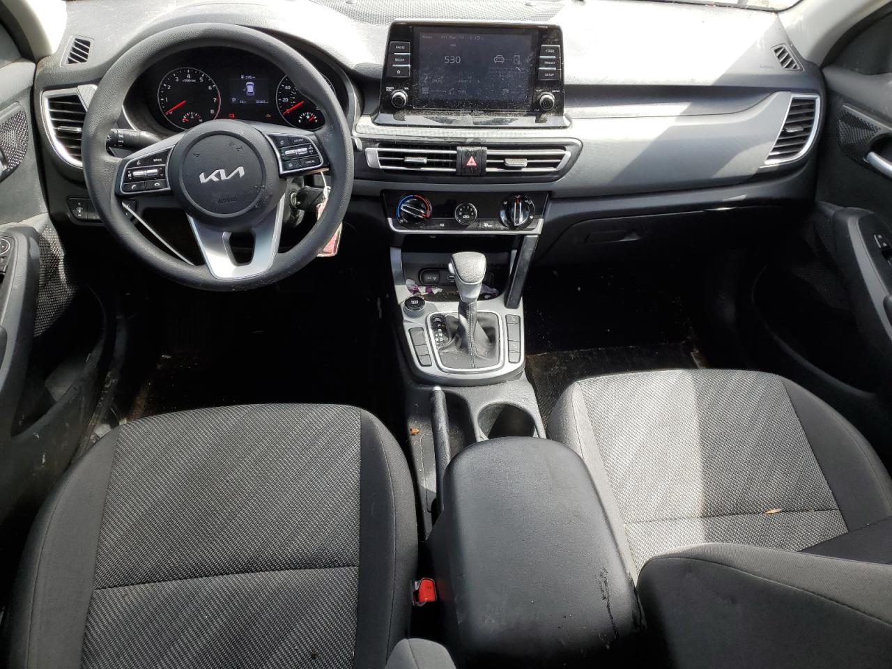 2023 Kia Seltos - Image 8