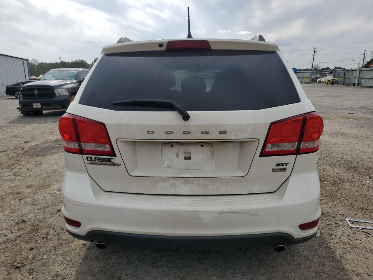 2016 Dodge Journey - Image 6