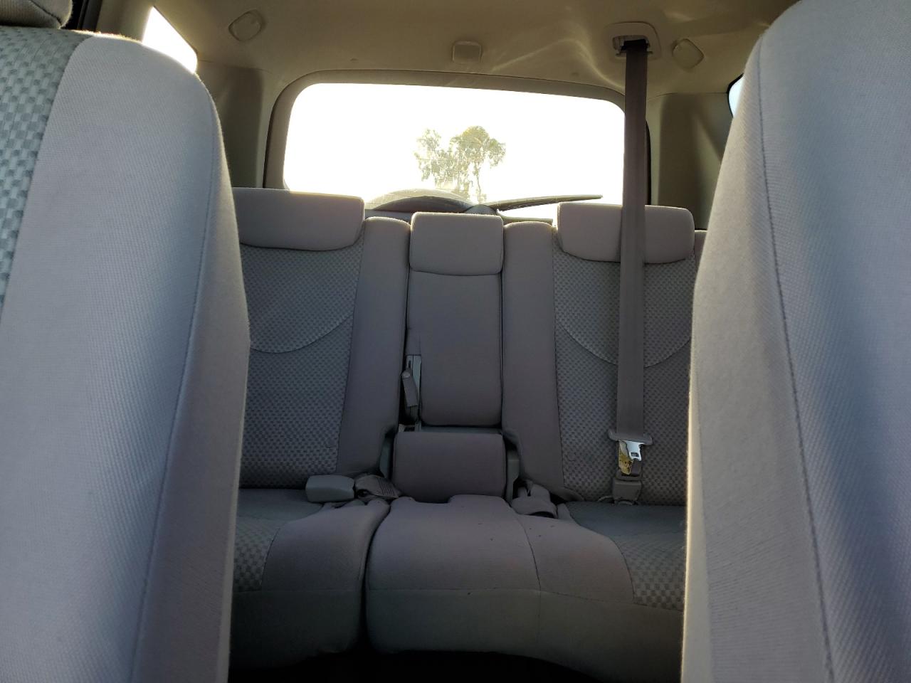 2006 Toyota RAV 4 - Image 10