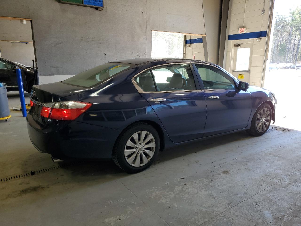 2015 Honda Accord - Image 3