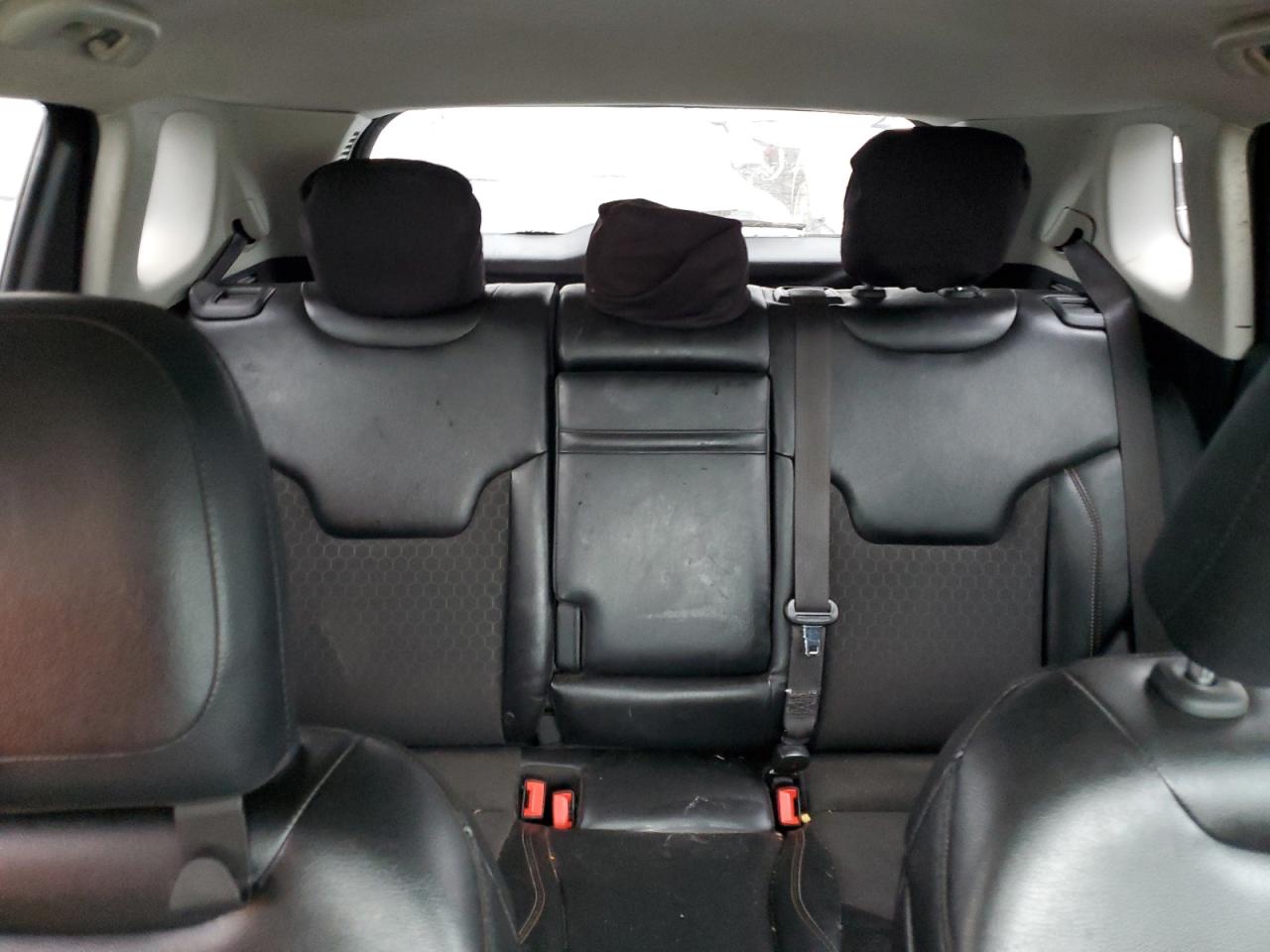 2018 Jeep Compass - Image 10