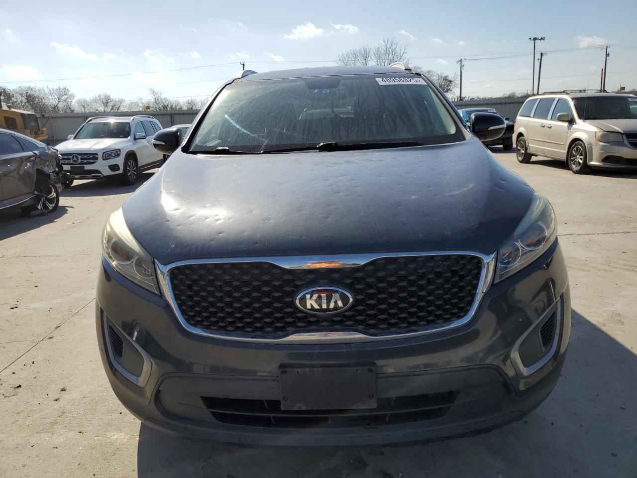 2017 Kia Sorento - Image 5
