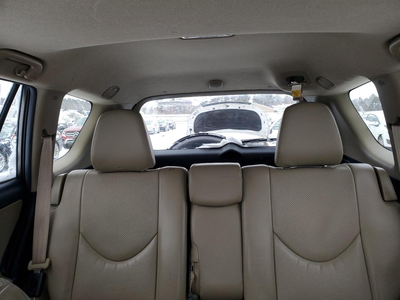 2012 Toyota RAV 4 - Image 10
