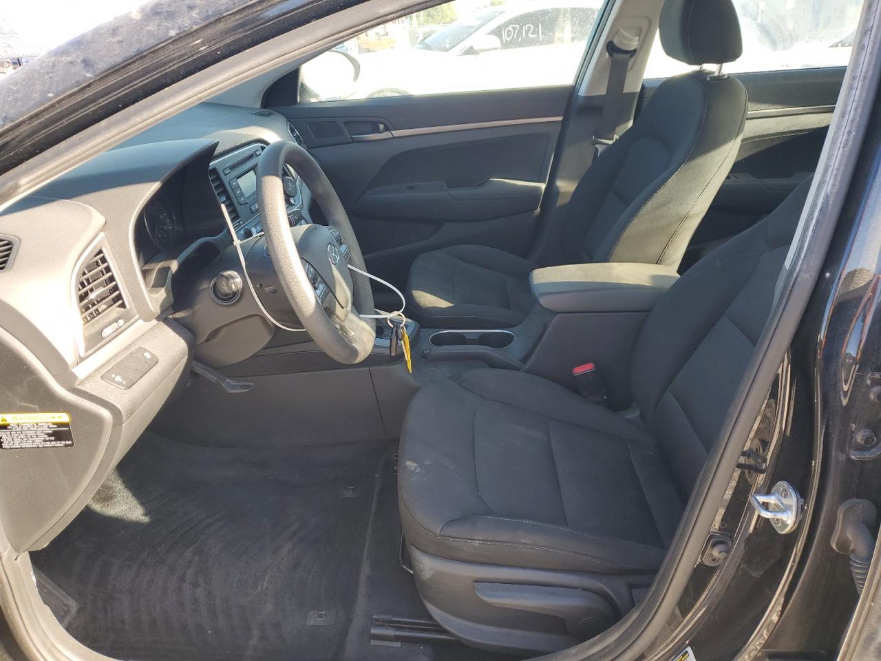 2018 Hyundai Elantra - Image 7