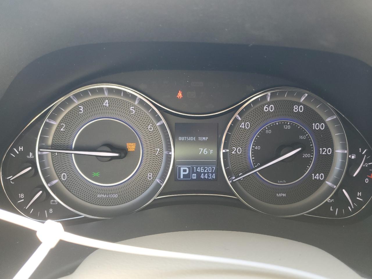 2012 Infiniti QX56 - Image 9