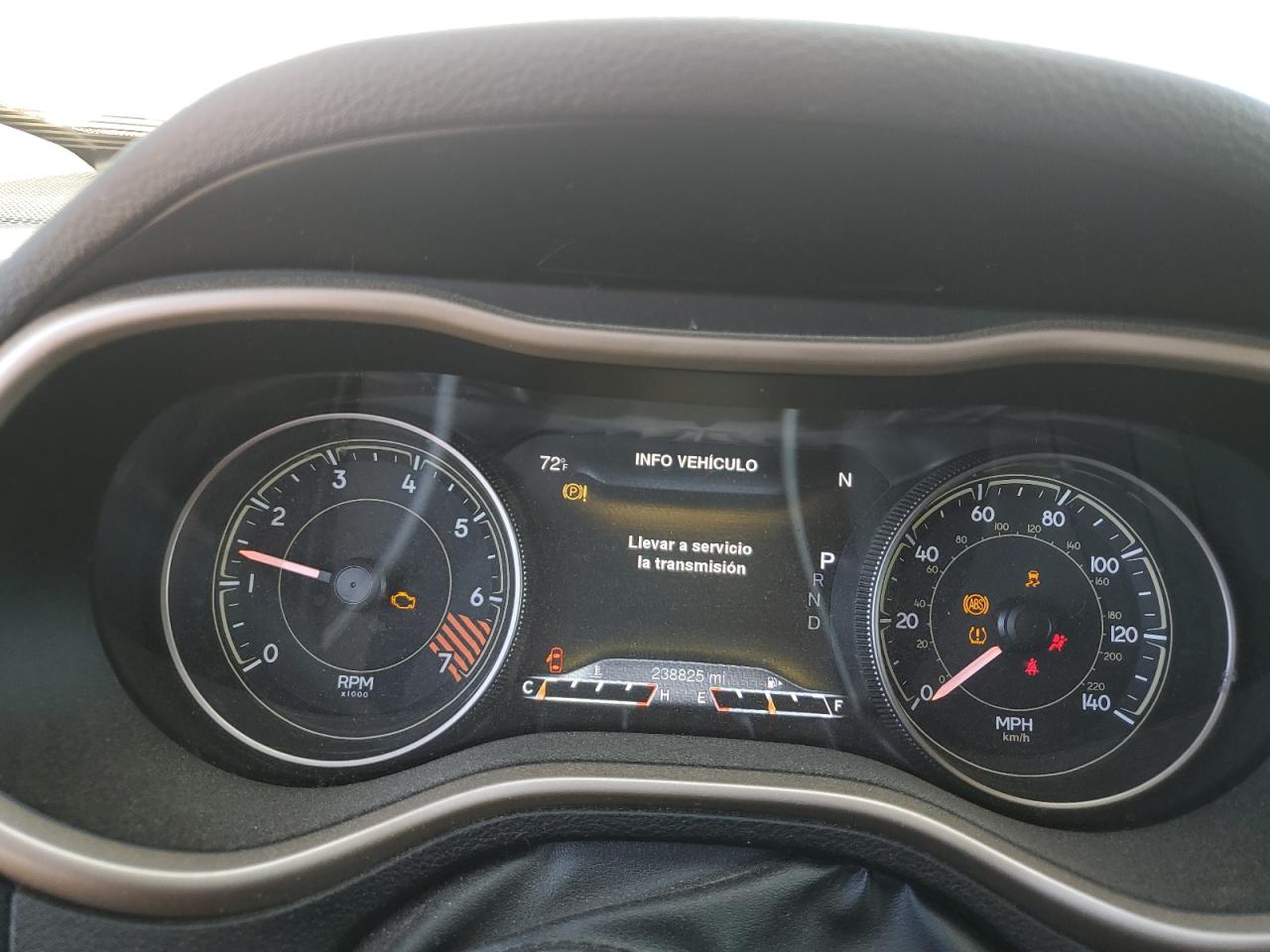 2014 Jeep Grand Cherokee - Image 9