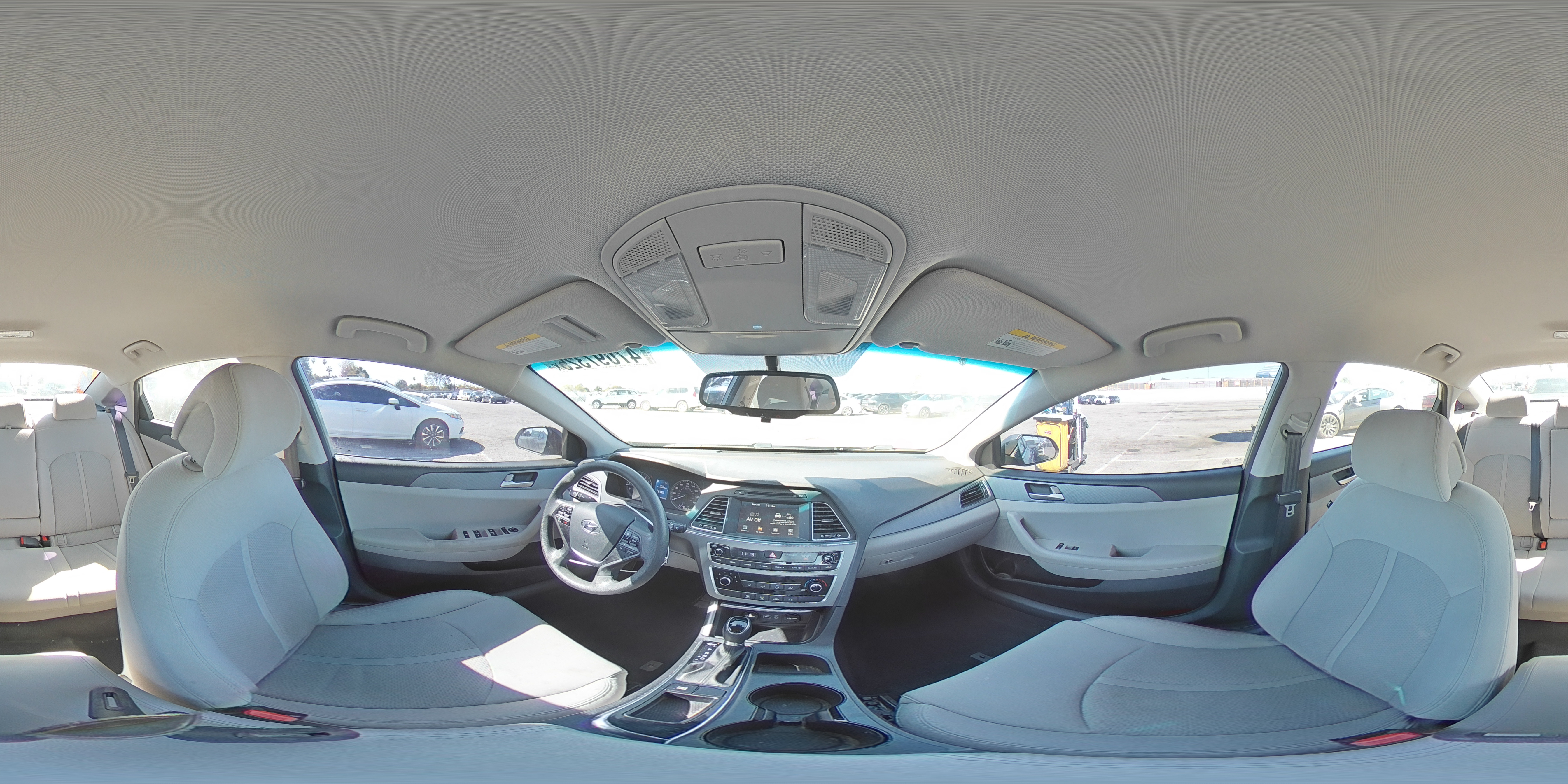 2017 Hyundai Sonata - Image 12