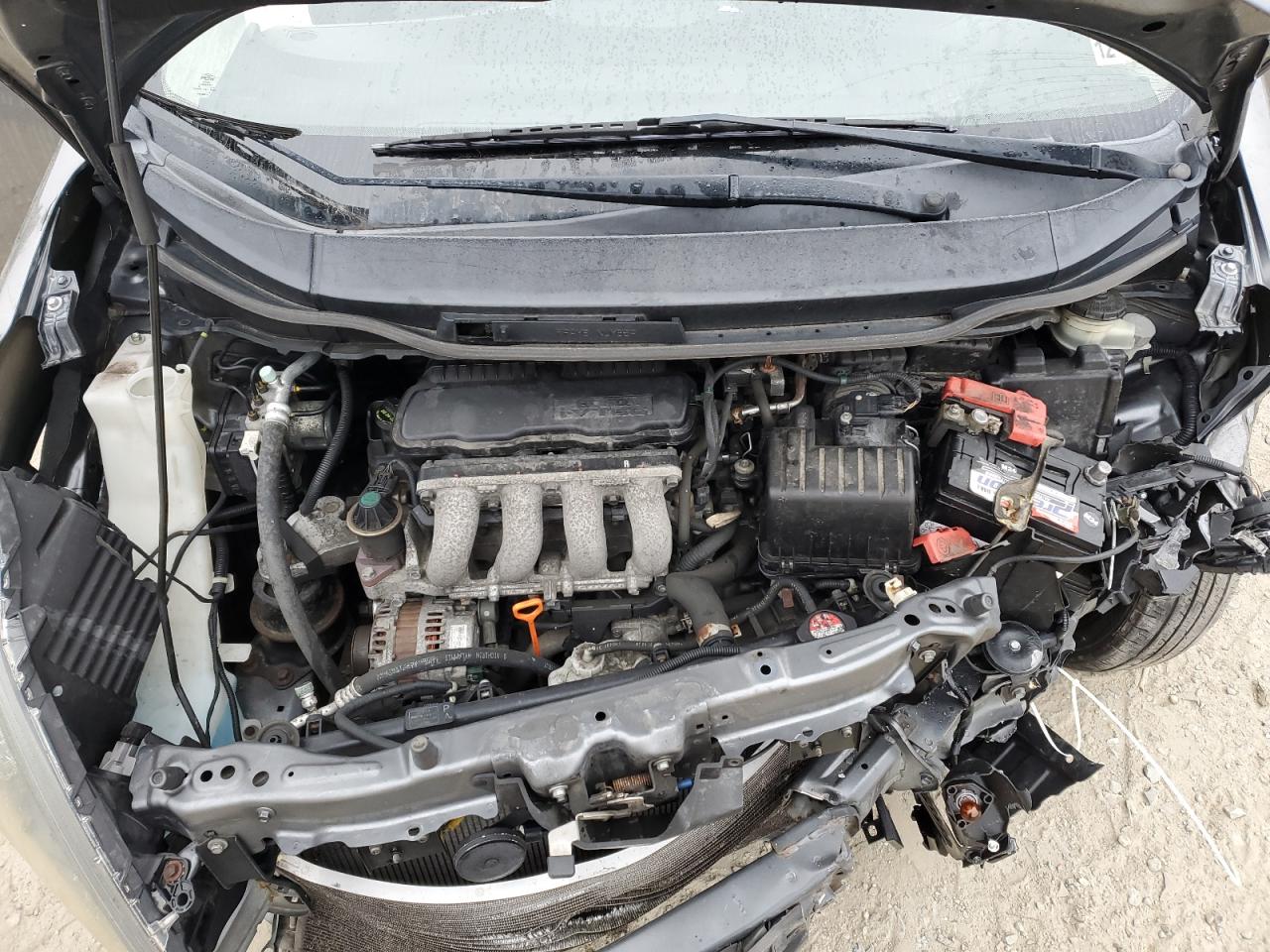 2013 Honda Fit - Image 12