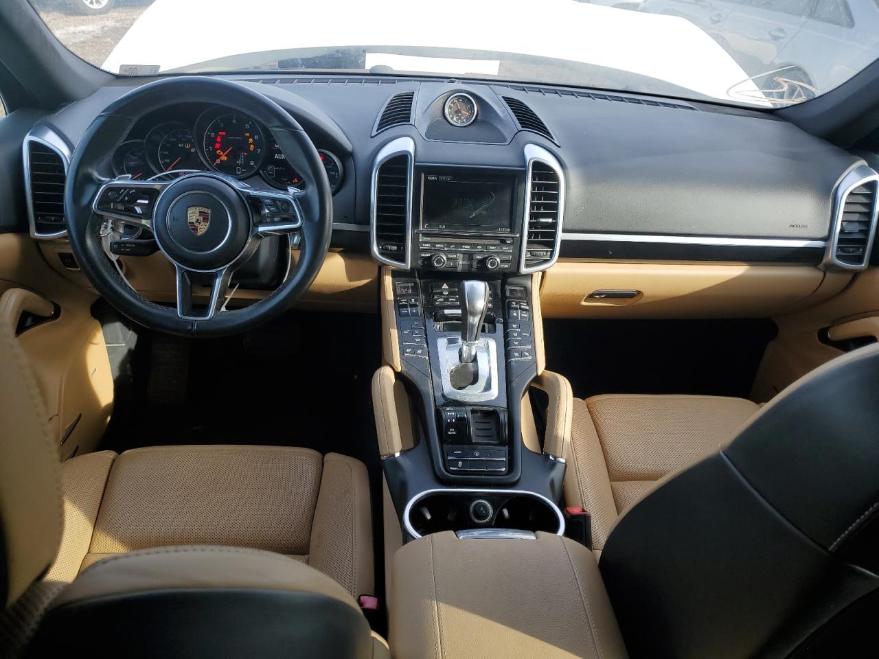 2016 Porsche Cayenne VIN: WP1AA2A22GKA11317 Lot: 49068125