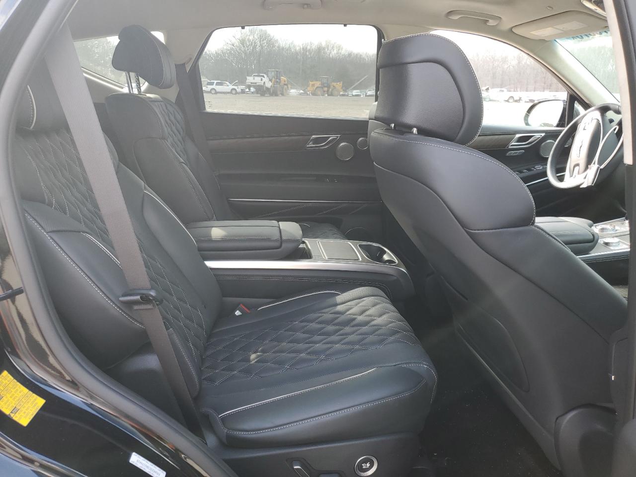 2024 Genesis GV80 - Image 10