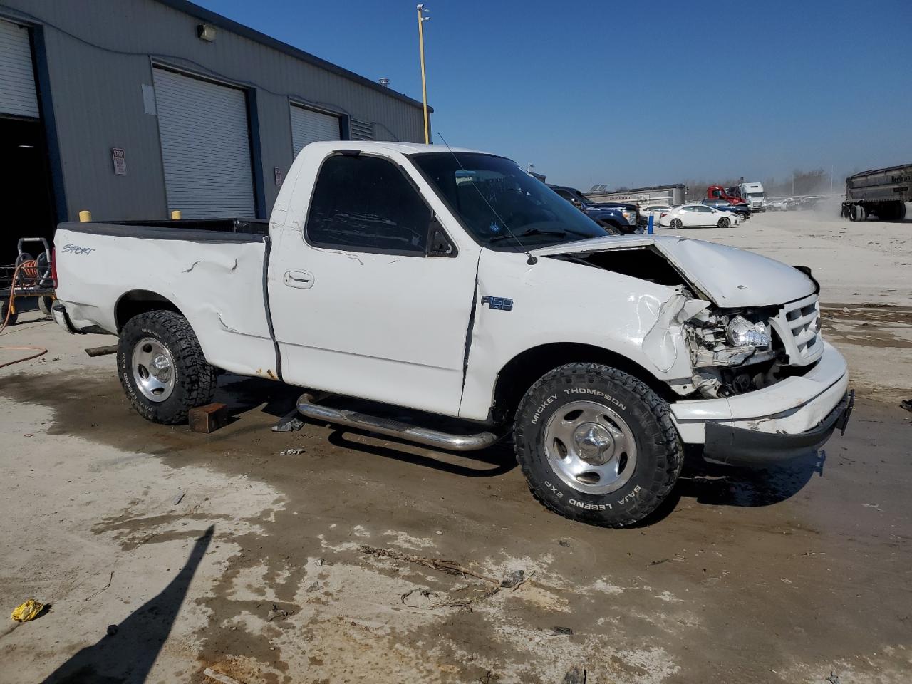 2001 Ford F-150 - Image 4