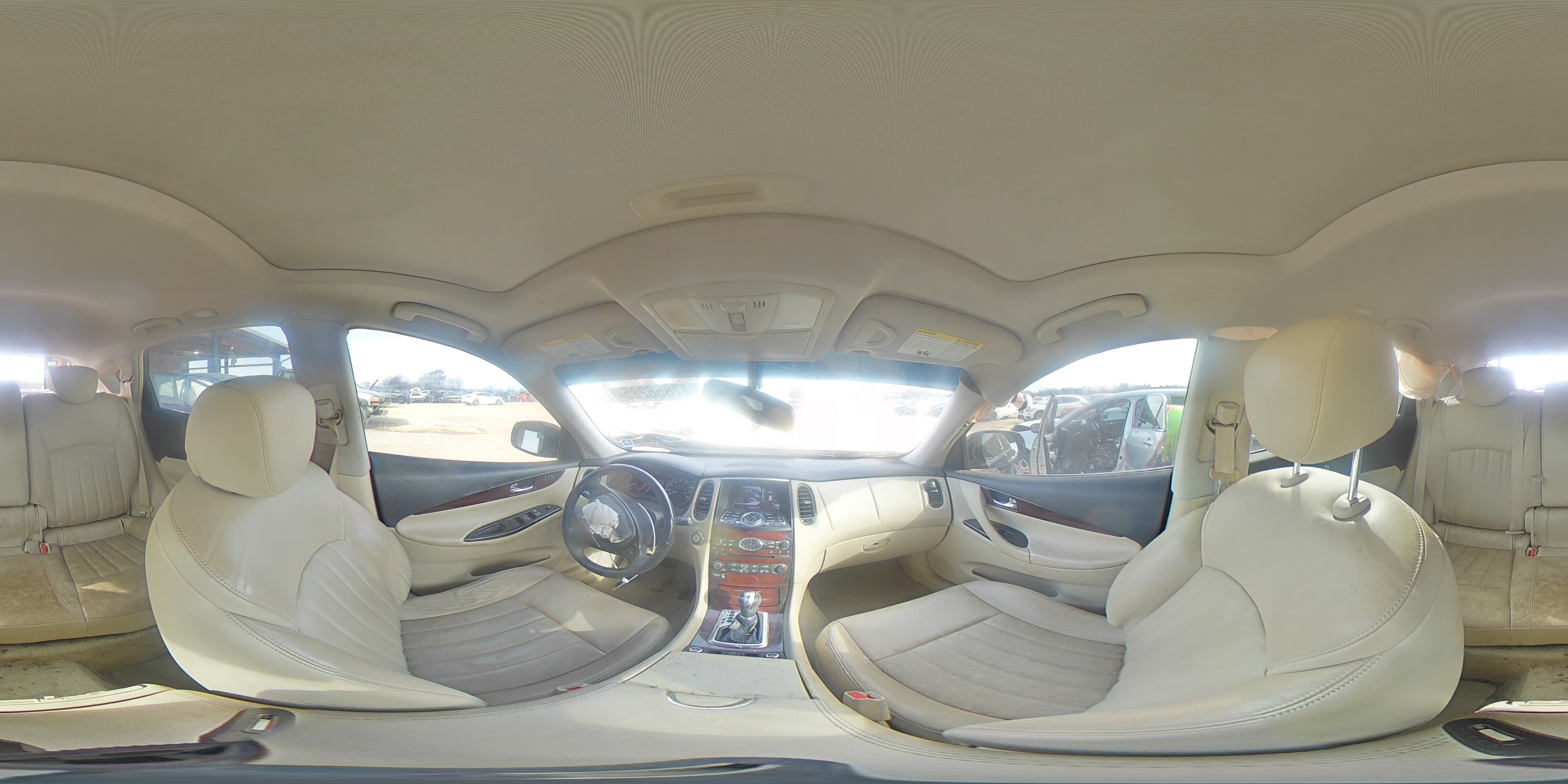 2016 Infiniti QX50 - Image 14