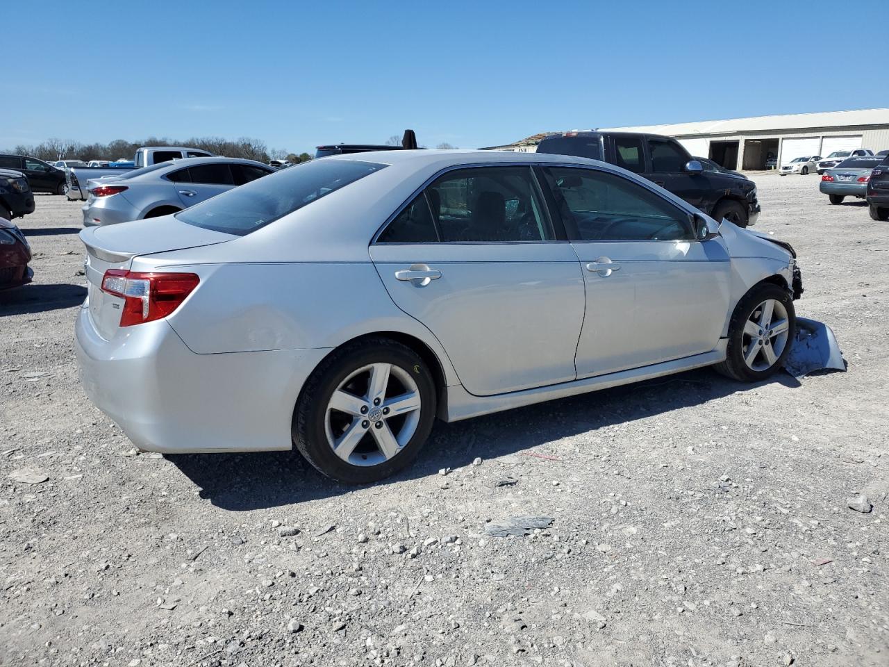 2012 Toyota Camry - Image 3