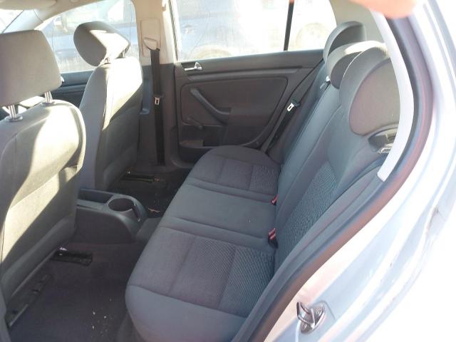 2005 VOLKSWAGEN GOLF FSI S