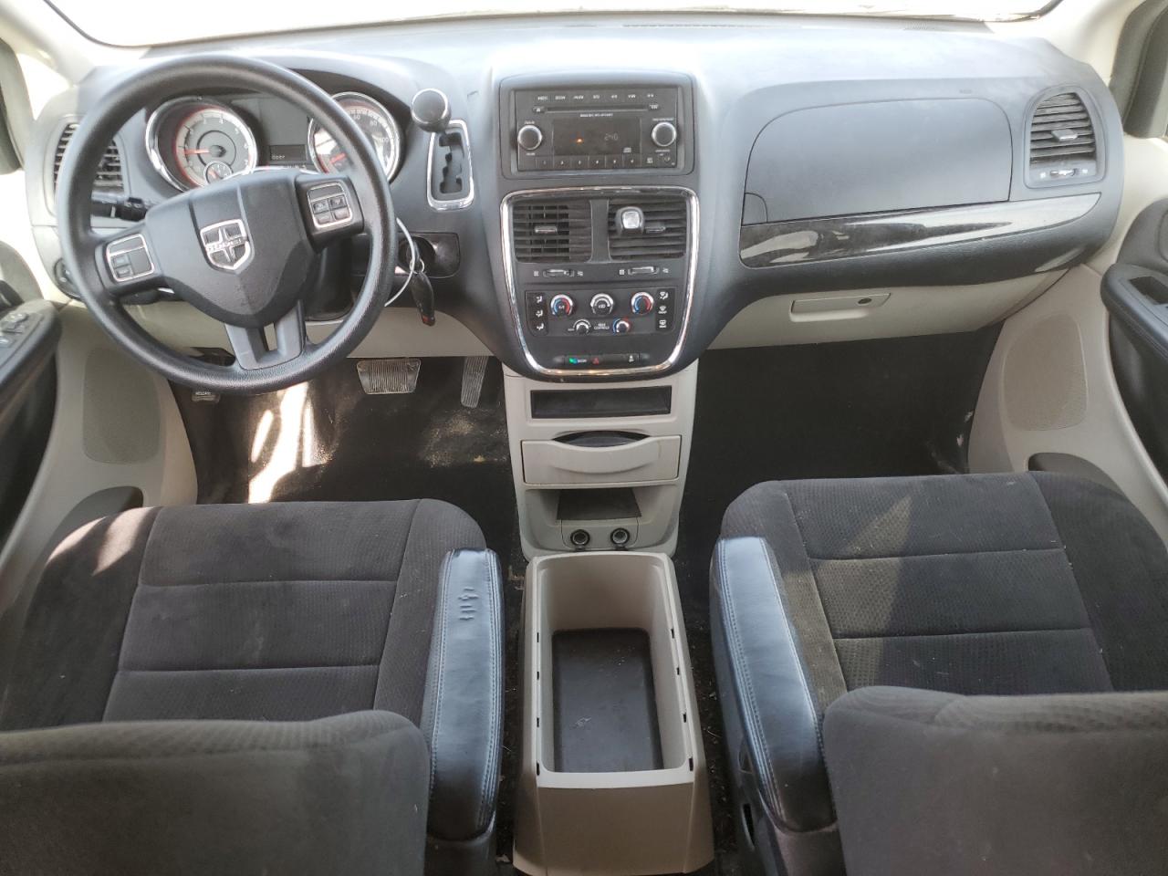 2013 Dodge Caravan - Image 8