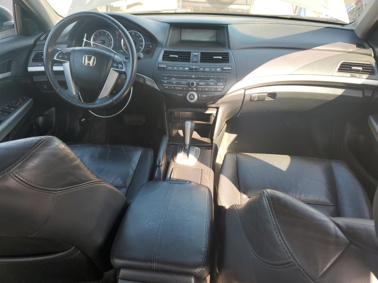 2009 Honda Accord - Image 8