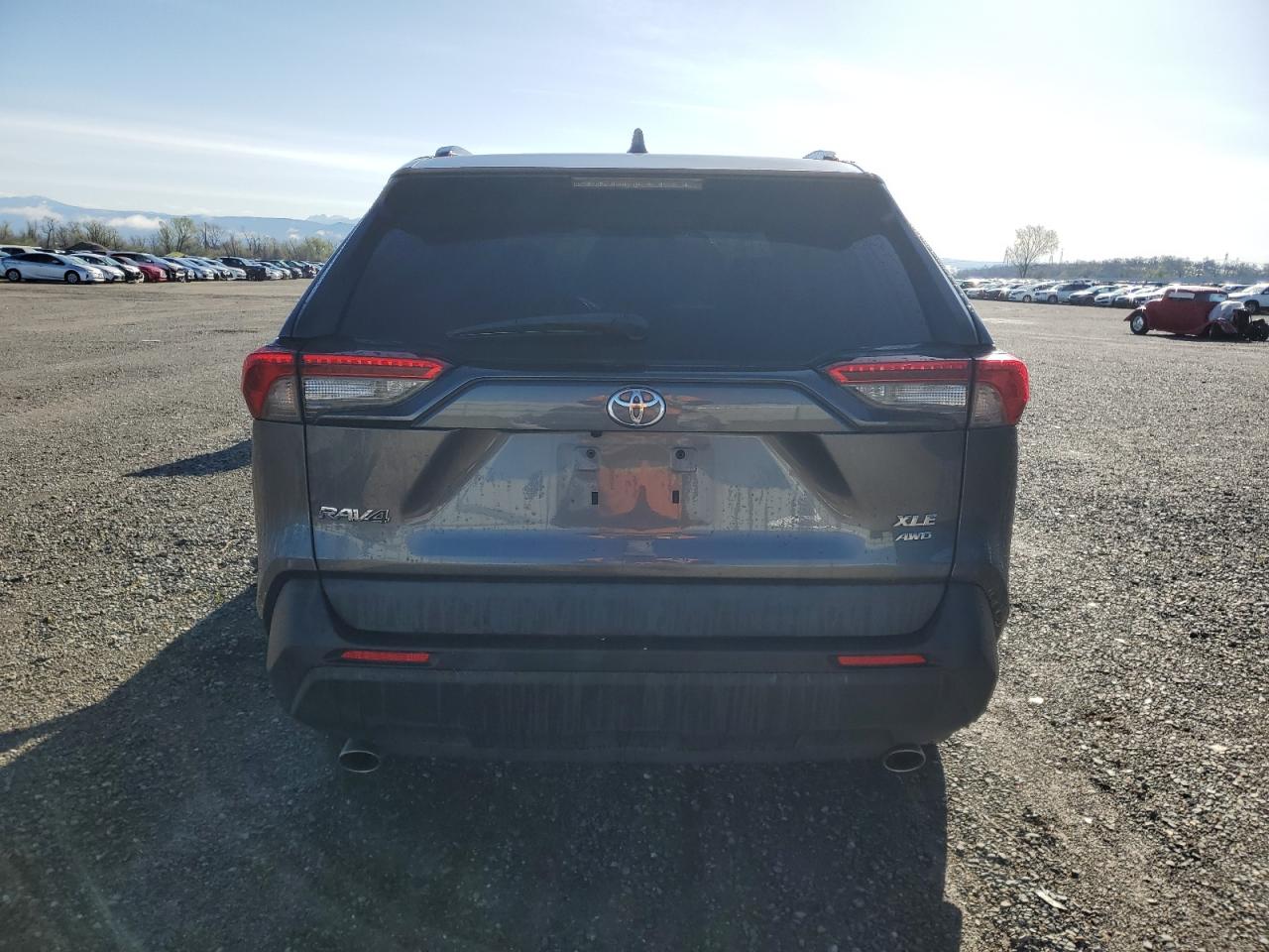 2021 Toyota RAV 4 - Image 6