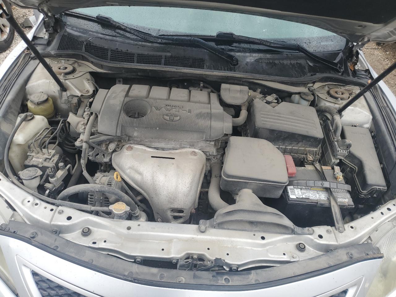 2011 Toyota Camry - Image 13