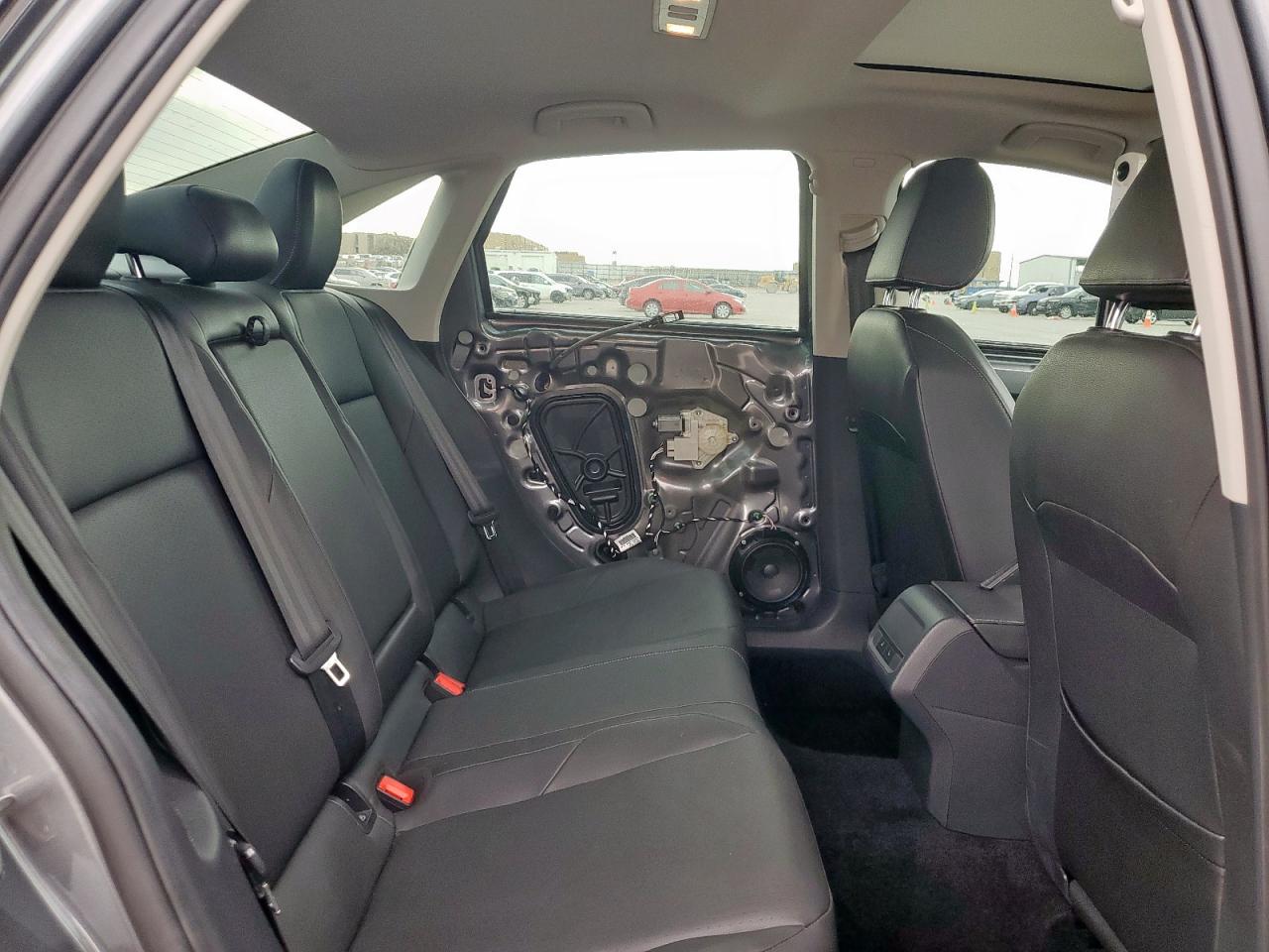 2019 Volkswagen Jetta - Image 10