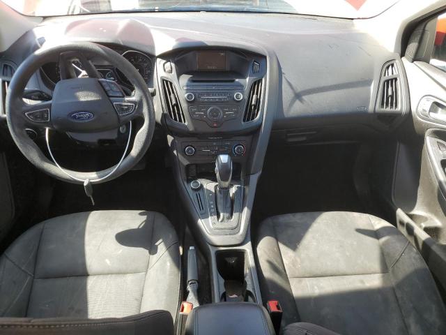 Sedans FORD FOCUS 2015 Czerwony